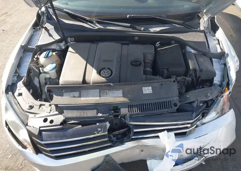 2013 Volkswagen Passat 2.5L Se z USA, uszkodzony, nr VIN 1VWBP7A3XDC107564